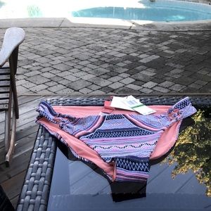 NWT RED CARTER two-sided swim bottom szL(10)